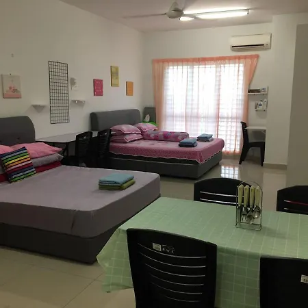 Azin Ramli Studio Seri Kembangan Exterior photo