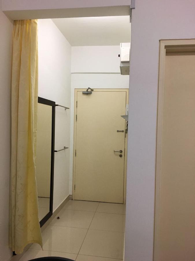 Azin Ramli Apartment Seri Kembangan
