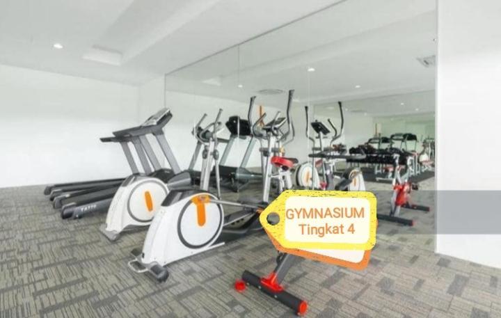 Azin Ramli Apartment