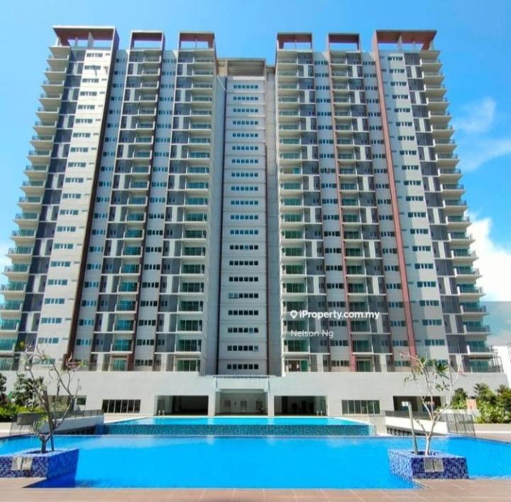 Azin Ramli Apartment